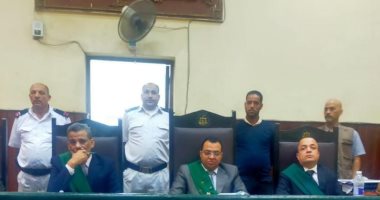 المشدد 15سنة لمتهم بنشر صور خاصة بفتاتين لابتزازهما عبر واتس آب في المنيا