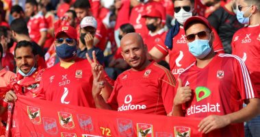 توافد جماهير الأهلي لحضور مباراة الهلال بمونديال الأندية.. صور