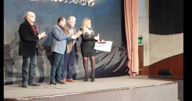 حسين فهمى ونادية الجندى وإلهام شاهين وبشرى يحضرون ختام مهرجان جمعية الفيلم 