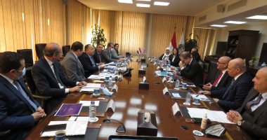سفير بريطانيا بالقاهرة: مصر تشهد نهضة غير مسبوقة تسهم فى إرساء دعائم التنمية