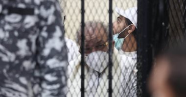 انطلاق محاكمة حسن راتب وآخرين بقضية الآثار الكبرى.. فيديو لايف