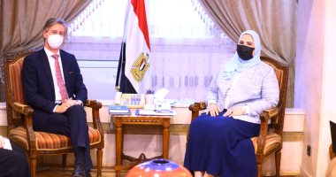 وزيرة التضامن تبحث التمكين الاقتصادى لأسر تكافل وكرامة