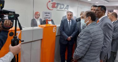 تفاصيل افتتاح مكتب سجل تجارى مميز بمقر الغرفة التجارية بالأقصر.. صور