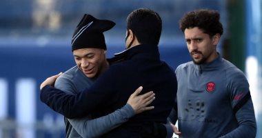 جاهزية نيمار ودعم الخليفي الأبرز فى مران سان جيرمان قبل قمة ريال مدريد.. صور