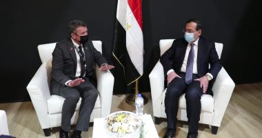 وزير البترول يلتقى مسئولى عدد من الشركات العالمية العاملة فى مصر