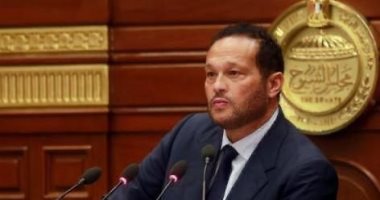 مجلس الشيوخ يوافق على إحالة تقرير لجنة الصناعة والتجارة بشأن تعميق الصناعة وتقليل الاستيراد العشوائى للحكومة لدراسته والعمل به .. النائب محمد حلاوة : تنفيذ توجيهات الرئيس السيسي يحقق التنمية المستدامة 