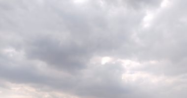 درجة الحرارة الآن.. طقس خريفى ونشاط للرياح وغيوم تغطى سماء القليوبية.. لايف