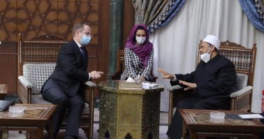 السفير البريطانى يوجه دعوة رسمية للإمام الأكبر لزيارة أكسفورد