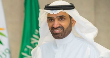 السعودية تدرس تقليل أيام العمل فى الأسبوع إلى 4 أيام عمل و3 أيام إجازة