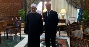 سفير بريطانيا فى مصر: بحثت مع شيخ الأزهر الحوار بين الأديان والتبادل الثقافى