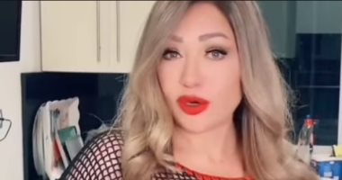 ليلى علوى عن إطلالتها فى عيد الحب: "بحتفظ بملابس أغلب أعمالى"