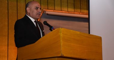 المهرجان المسرحى الدولى لشباب الجنوب يكرم رئيس جامعة الأقصر