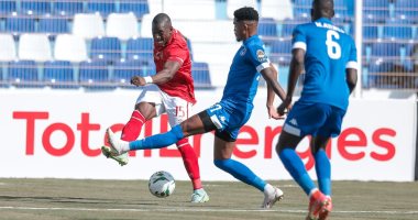 60 دقيقة..هجوم هلالي والأهلي ينشط تدريجيا والتعادل سيد الموقف