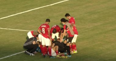 أبرز مشاهد المباراة.. فرصة أفشة وإنقاذ طبيب الأهلى لاعب الهلال "فيديو"