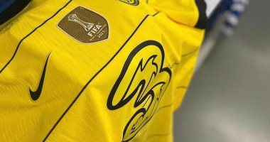 كريستال بالاس ضد تشيلسي.. البلوز يظهر بشعار أبطال العالم فى الدوري الإنجليزي