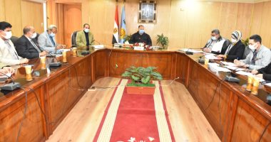 محافظ أسيوط: إزالة التعديات بالأراضي الزراعية وتفعيل منظومة المتغيرات المكانية.. صور