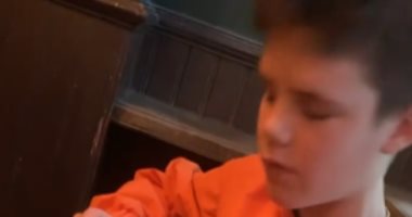 بيكهام مهنئا ابنه كروز بعيد ميلاده: "أحبك كروزى"