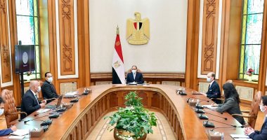 الرئيس السيسي يستعرض أوجه التعاون الحالية مع تالجو الإسبانية العريقة فى مجال القطارات.. ويؤكد التوجه الثابت لمصر بزيادة توطين الصناعة والتكنولوجيا.. وتطوير التعاون البناء مع القطاع الخاص كقاطرة للنمو