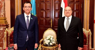 رئيس مجلس الشيوخ يستقبل نظيره الكازخستانى