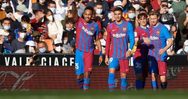 التشكيل الرسمى لمباراة ألتشى ضد برشلونة فى الدوري الإسبانى 