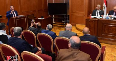 "نقل النواب" تناقش طلبات رفع كفاءة الطرق وإنشاء الكبارى بمحافظة البحيرة.. صور