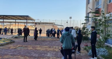 انتظام الدراسة فى أول أيام الفصل الدراسى الثانى بمدارس البحر الأحمر.. لايف
