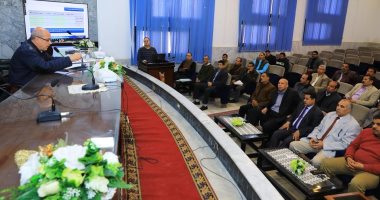 سكرتير عام سوهاج يوجه بالفصل بين المتغيرات الخاصة بـ"حياة كريمة" والتصالحات
