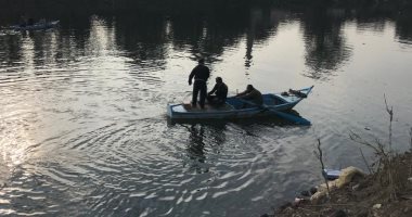 لسه بيدوروا على الجثث فى بحر شبين.. استمرار البحث عن ضحايا السيارة الغارقة.. لايف