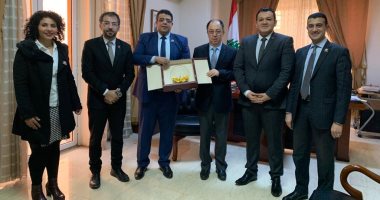 وفد تنسيقية شباب الأحزاب والسياسيين يلتقى السفير اللبنانى فى القاهرة