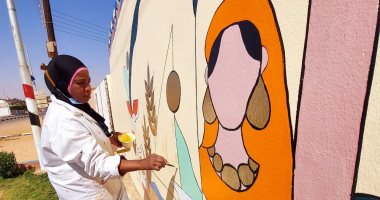 "شمس بلادك وجدودك".. معبد أبوسمبل يتزين ليوم التعامد.. احتفالية مميزة بمشاركة 18 فرقة فنون دولية ومحلية..الآثار تدفع بسيارات جولف لمساعدة كبار السن والمعاقين.. ومشروع الهوية البصرية وجهة مشرفة أمام الضيوف.. صور