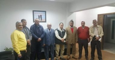 نقيب الزراعة يطالب الشركات بتطبيق الحد الأدنى للأجور