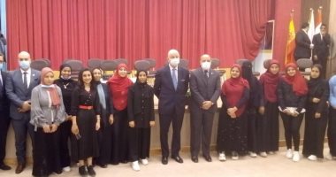 كلية الألسن بجامعة أسوان تحتفل بيوم إسبانيا بحضور السفير الإسبانى بالقاهرة