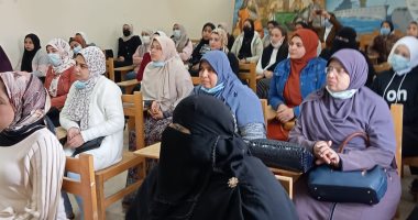 ندوة تثقيفية للتوعية بصحة المرأة لعضوات أندية الفتاة بمراكز الشباب بكفر الشيخ