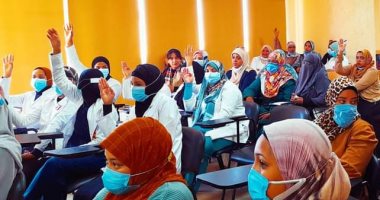 "الصحة" تختتم فعاليات برنامج "أساسيات الأشعة المقطعية" بأسوان