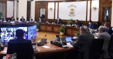 رئيس الوزراء يترأس اجتماع اللجنة العليا المعنية بالتحضير لاستضافة مصر COP27