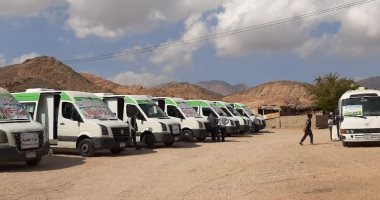 حياة كريمة.. الكشف الطبى على 2064 مواطنا فى قافلة طبية بسمالوط بالمنيا