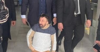 أول ظهور لـ كوكسال بابا فى القاهرة.. فيديو