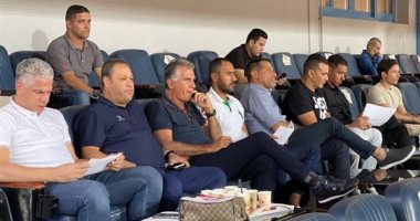 معسكر منتخب مصر ينطلق اليوم استعدادا لمباراتى السنغال بتصفيات كأس العالم.. صفوف المنتخب تكتمل غدا بانضمام المحترفين.. كيروش يضع برنامجا تدريبيا لـ صلاح ورفاقه بسبب ضغط المباريات لتجهيزهم للمباراة الحاسمة