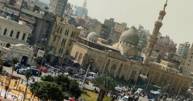 نائب محافظ القاهرة تتفقد أعمال تطوير وتجميل ميدان السيدة زينب