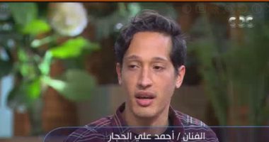 أحمد علي الحجار لـ"معكم": أحاول الابتعاد عن المقارنة مع أبي