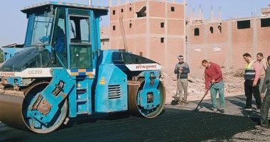 "حياة كريمة" لأهالى قرى الدقهلية.. بدء أعمال رصف الطرق بقرية محلة إنجاق.. رفع كفاءة شوارع الحصص.. استمرار العمل بالمجمع الخدمى والزراعى والوحدة الصحية بقرية أبو جلال.. وزيارات مستمرة لمتابعة المشروعات.. صور