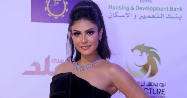 بسمة تبرز إطلالتها فى حفل افتتاح مهرجان أسوان لأفلام المرأة (صور)