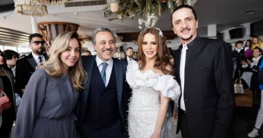 دنيا عبد العزيز تحتفل بعقد قرانها بحضور نجوم الفن .. صور