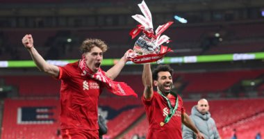ليفربول يتوج بأول ألقابه فى 2022.. الريدز يخطف كأس الرابطة الإنجليزية بركلات جزاء ماراثونية ضد تشيلسي.. محمد صلاح يحصد لقبه الخامس مع الفريق.. وكتيبة كلوب تنفرد بصدارة قائمة الأكثر تتويجا باللقب.. فيديو وصور