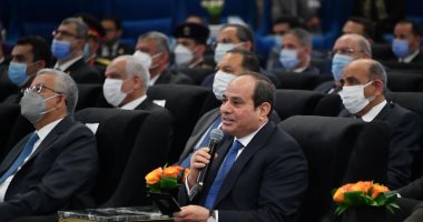 الرئيس السيسي: "قسما بالله.. عندى إصرار وقتال وعمل من أجلك يا مصر"