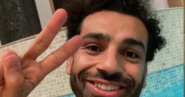 استراحة محارب.. محمد صلاح فى جلسة استشفاء بعد التتويج بكأس كاراباو