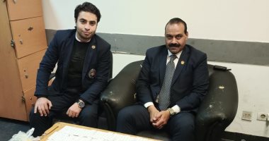 جمارك مطار القاهرة تضبط محاولة تهريب عدد من الأقراص المخدرة