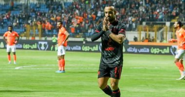 الأهلى يحتفل بعيد ميلاد أفشة بصورة مع درع دوري أبطال أفريقيا