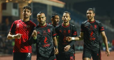 هجوم الأهلى "حبة فوق وحبة تحت".. اكتسح الهلال السعودى برباعية نظيفة واختفى أمام الهلال السودانى.. عاد ليكتسح مصر المقاصة برباعية فى الدورى ثم تاه فى ظروف غامضة أمام صن داونز.. وعاد ليبدع أمام فاركو برباعية