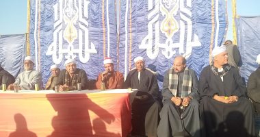 لجنة المصالحات ببيت العائلة بالأقصر تنهى خصومة ثأرية بين آل محمد وآل فؤاد